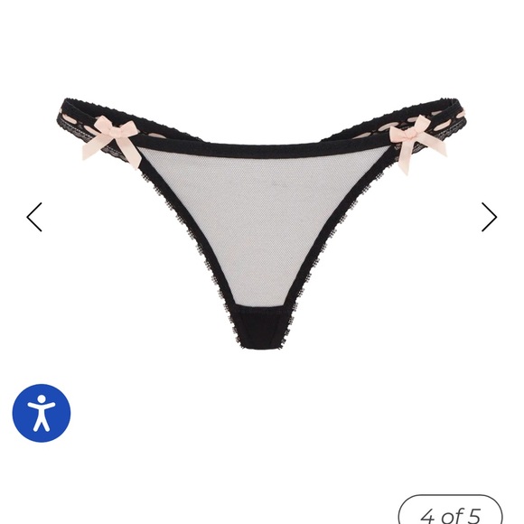 Elegant Black and Pink Lingerie Set - Picture 4 of 7